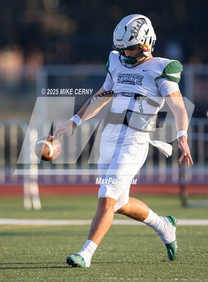 Thumbnail 2 in Lawrence Free State @ Shawnee Mission South photogallery.