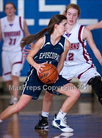 Thumbnail 2 in St. Stephen's Episcopal vs Episcopal School of Dallas (SPC Div II Championship) photogallery.