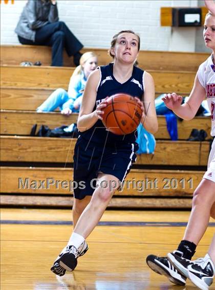 Thumbnail 2 in St. Stephen's Episcopal vs Episcopal School of Dallas (SPC Div II Championship) photogallery.