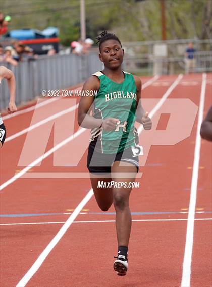 Thumbnail 1 in Mile High League Meet photogallery.