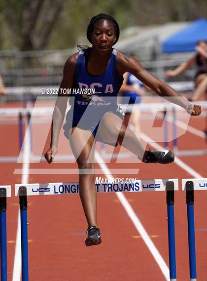 Thumbnail 2 in Mile High League Meet photogallery.