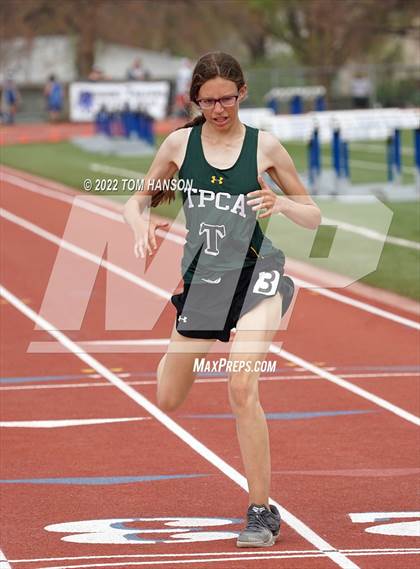 Thumbnail 3 in Mile High League Meet photogallery.