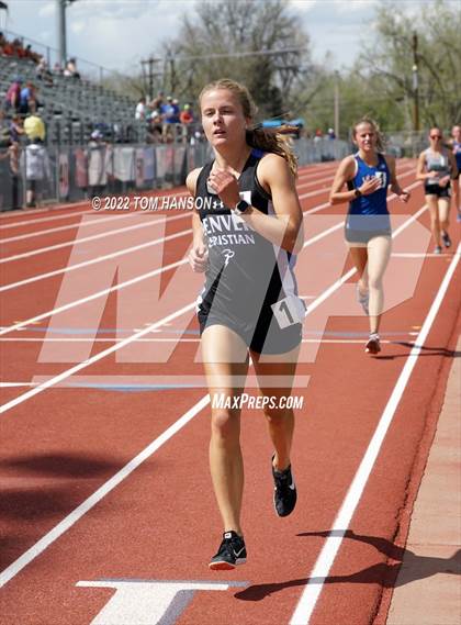 Thumbnail 2 in Mile High League Meet photogallery.
