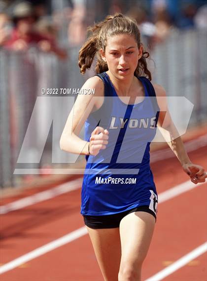 Thumbnail 3 in Mile High League Meet photogallery.