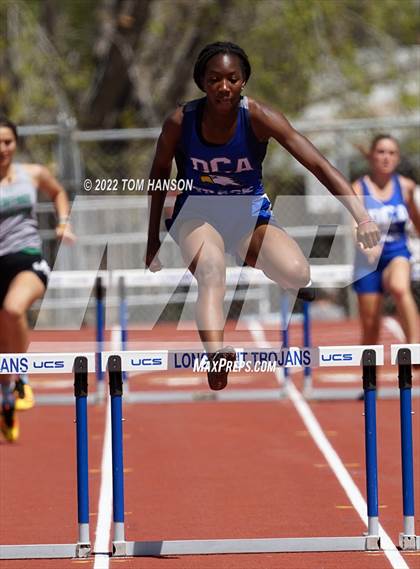 Thumbnail 3 in Mile High League Meet photogallery.