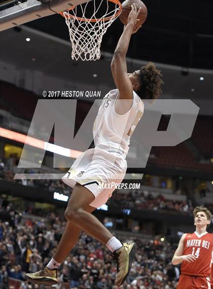 Thumbnail 2 in Bishop Montgomery vs. Mater Dei (CIF-SS Open Final) photogallery.