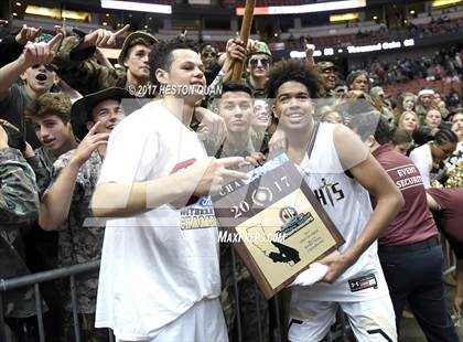 Thumbnail 1 in Bishop Montgomery vs. Mater Dei (CIF-SS Open Final) photogallery.