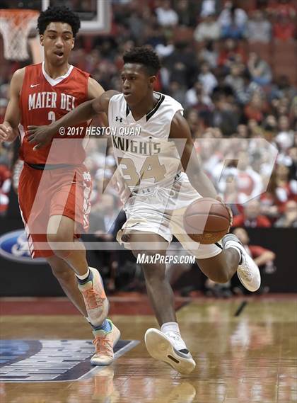 Thumbnail 2 in Bishop Montgomery vs. Mater Dei (CIF-SS Open Final) photogallery.