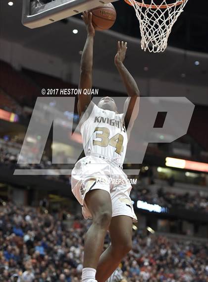 Thumbnail 1 in Bishop Montgomery vs. Mater Dei (CIF-SS Open Final) photogallery.