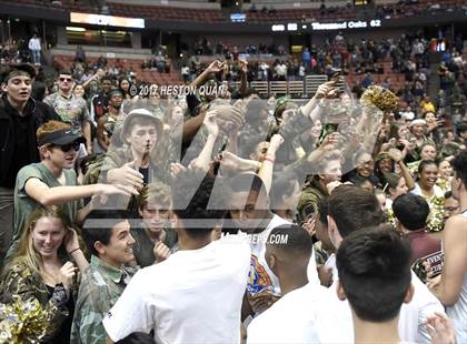 Thumbnail 1 in Bishop Montgomery vs. Mater Dei (CIF-SS Open Final) photogallery.