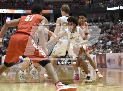 Thumbnail 3 in Bishop Montgomery vs. Mater Dei (CIF-SS Open Final) photogallery.