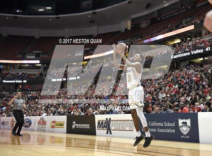 Thumbnail 1 in Bishop Montgomery vs. Mater Dei (CIF-SS Open Final) photogallery.