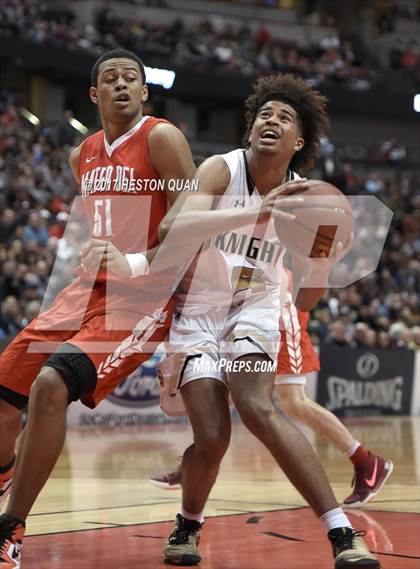 Thumbnail 3 in Bishop Montgomery vs. Mater Dei (CIF-SS Open Final) photogallery.