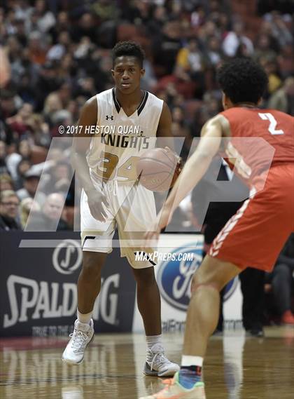 Thumbnail 3 in Bishop Montgomery vs. Mater Dei (CIF-SS Open Final) photogallery.