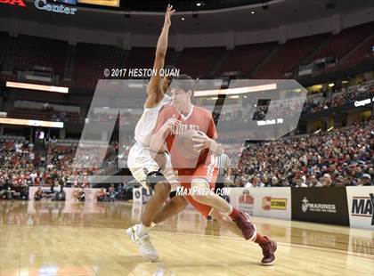 Thumbnail 1 in Bishop Montgomery vs. Mater Dei (CIF-SS Open Final) photogallery.