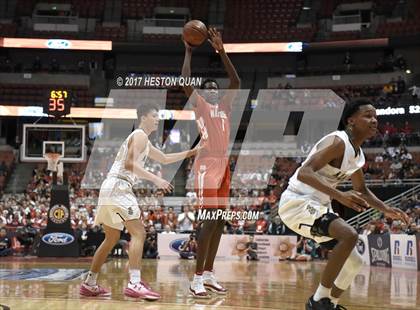 Thumbnail 2 in Bishop Montgomery vs. Mater Dei (CIF-SS Open Final) photogallery.