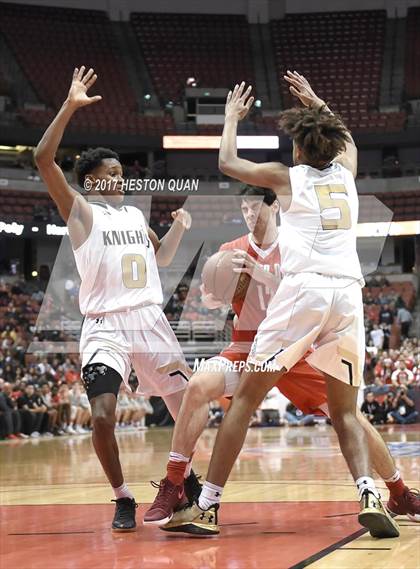 Thumbnail 1 in Bishop Montgomery vs. Mater Dei (CIF-SS Open Final) photogallery.