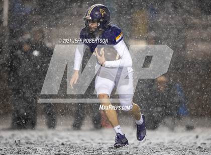 Thumbnail 2 in Traverse City Central vs. Caledonia photogallery.