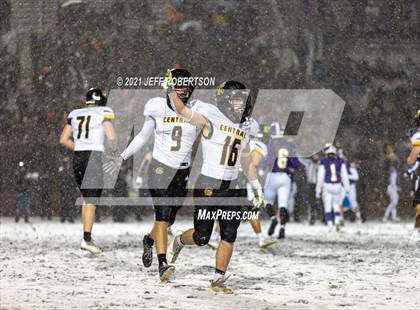 Thumbnail 2 in Traverse City Central vs. Caledonia photogallery.