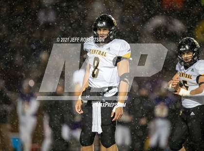 Thumbnail 3 in Traverse City Central vs. Caledonia photogallery.
