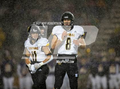 Thumbnail 3 in Traverse City Central vs. Caledonia photogallery.