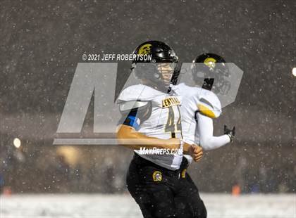 Thumbnail 3 in Traverse City Central vs. Caledonia photogallery.