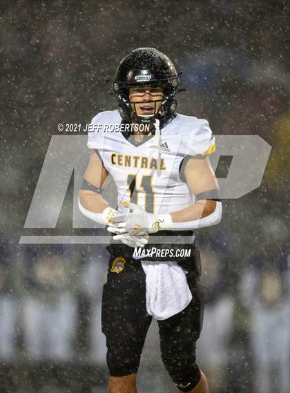 Thumbnail 2 in Traverse City Central vs. Caledonia photogallery.
