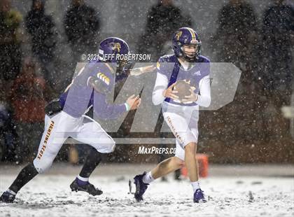 Thumbnail 3 in Traverse City Central vs. Caledonia photogallery.
