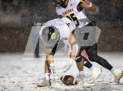 Thumbnail 3 in Traverse City Central vs. Caledonia photogallery.