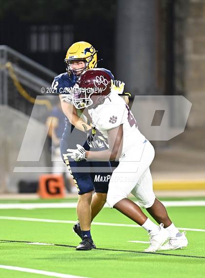 Thumbnail 2 in Cy-Fair vs Cy Ranch photogallery.