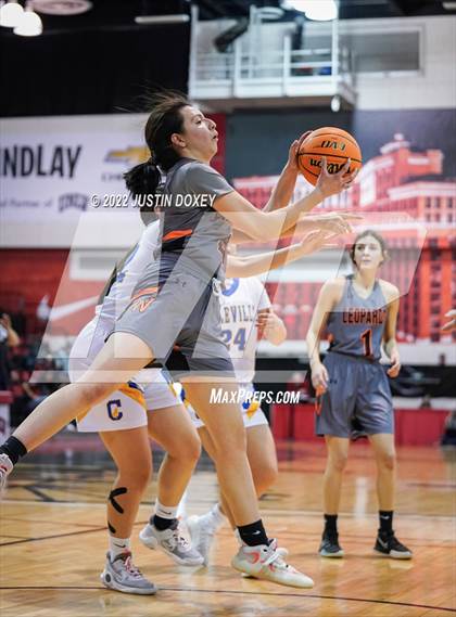 Thumbnail 2 in Coleville vs. Wells (NIAA Class 1A State Girls Quarterfinal) photogallery.