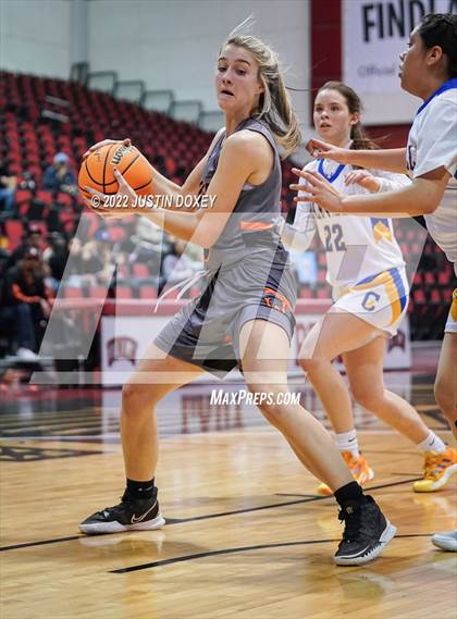 Thumbnail 2 in Coleville vs. Wells (NIAA Class 1A State Girls Quarterfinal) photogallery.