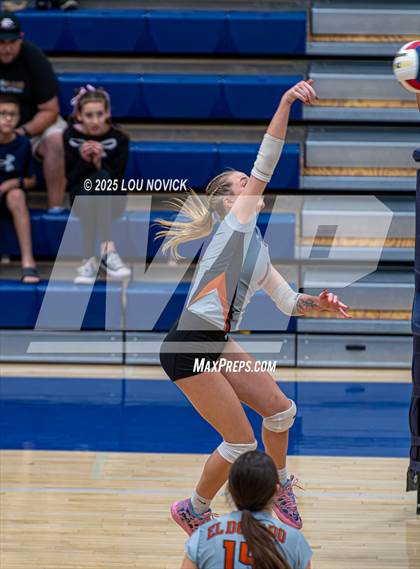 Thumbnail 2 in Eldorado @ Santa Fe photogallery.