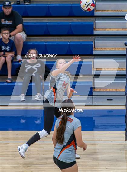 Thumbnail 2 in Eldorado @ Santa Fe photogallery.