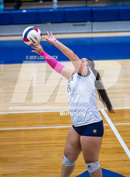 Thumbnail 2 in Eldorado @ Santa Fe photogallery.