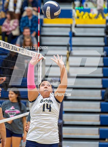 Thumbnail 2 in Eldorado @ Santa Fe photogallery.