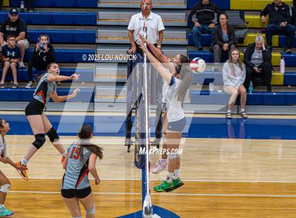 Thumbnail 2 in Eldorado @ Santa Fe photogallery.