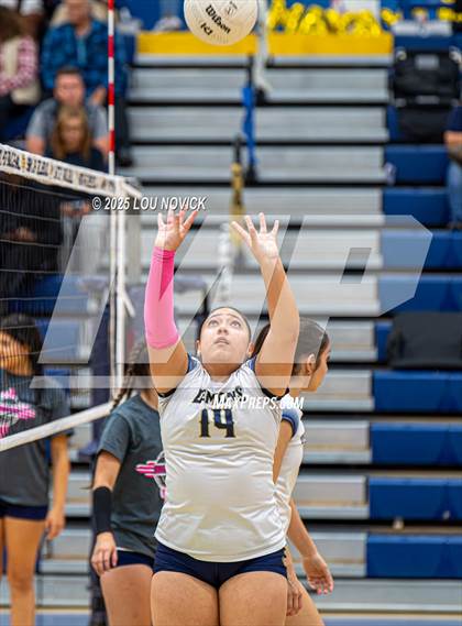 Thumbnail 2 in Eldorado @ Santa Fe photogallery.