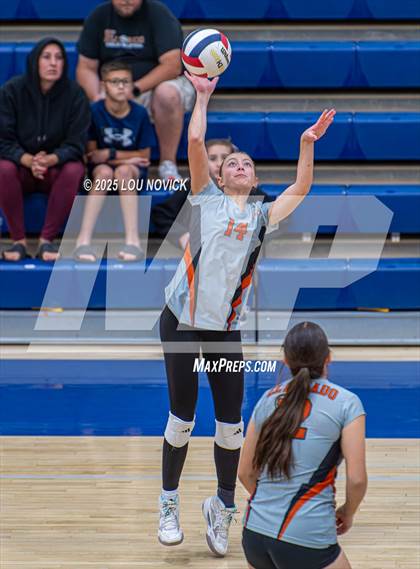 Thumbnail 2 in Eldorado @ Santa Fe photogallery.