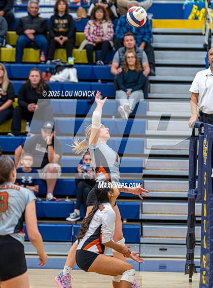 Thumbnail 2 in Eldorado @ Santa Fe photogallery.