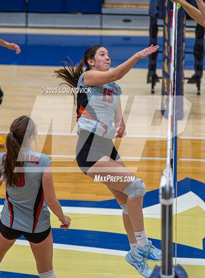 Thumbnail 2 in Eldorado @ Santa Fe photogallery.