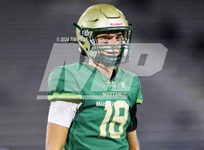 Thumbnail 1 in Mira Costa @ Villa Park photogallery.