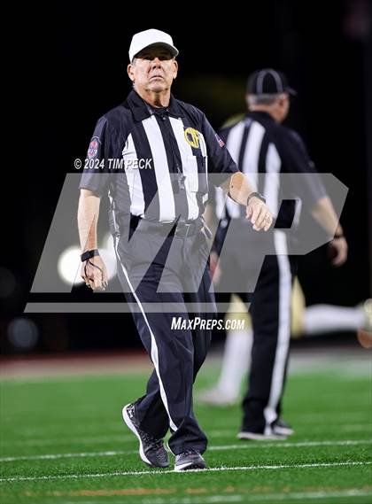 Thumbnail 2 in Mira Costa @ Villa Park photogallery.