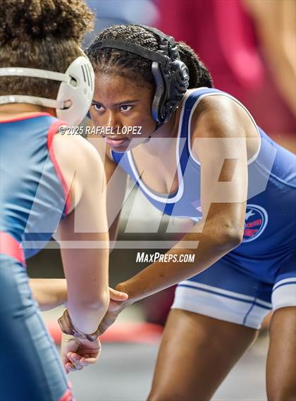 Thumbnail 1 in Houston ISD District Championship photogallery.
