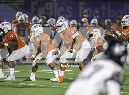 Thumbnail 3 in Kentwood @ Graham-Kapowsin (WIAA 4A Round 2 Playoff) photogallery.