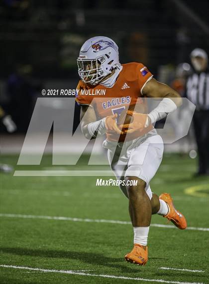 Thumbnail 2 in Kentwood @ Graham-Kapowsin (WIAA 4A Round 2 Playoff) photogallery.