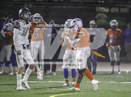 Thumbnail 1 in Kentwood @ Graham-Kapowsin (WIAA 4A Round 2 Playoff) photogallery.