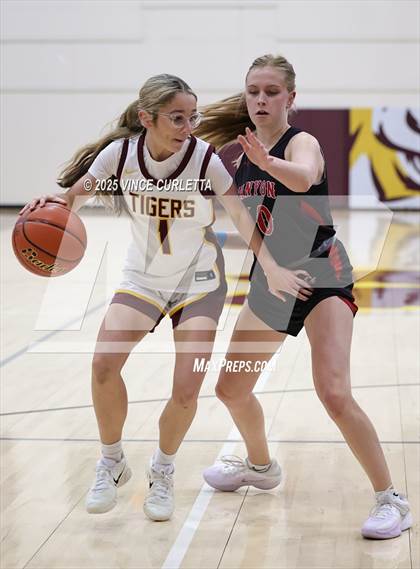 Thumbnail 1 in JV: Canyon @ Dripping Springs photogallery.