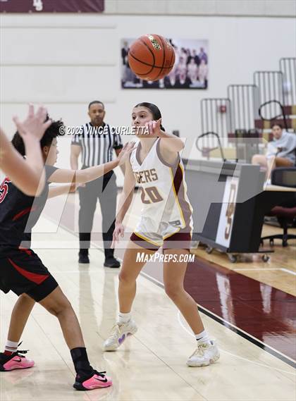 Thumbnail 3 in JV: Canyon @ Dripping Springs photogallery.