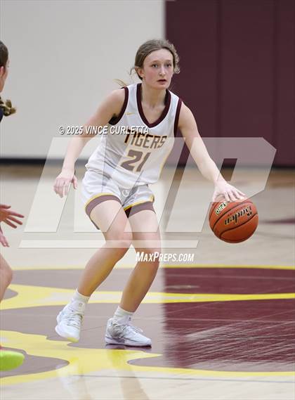 Thumbnail 2 in JV: Canyon @ Dripping Springs photogallery.